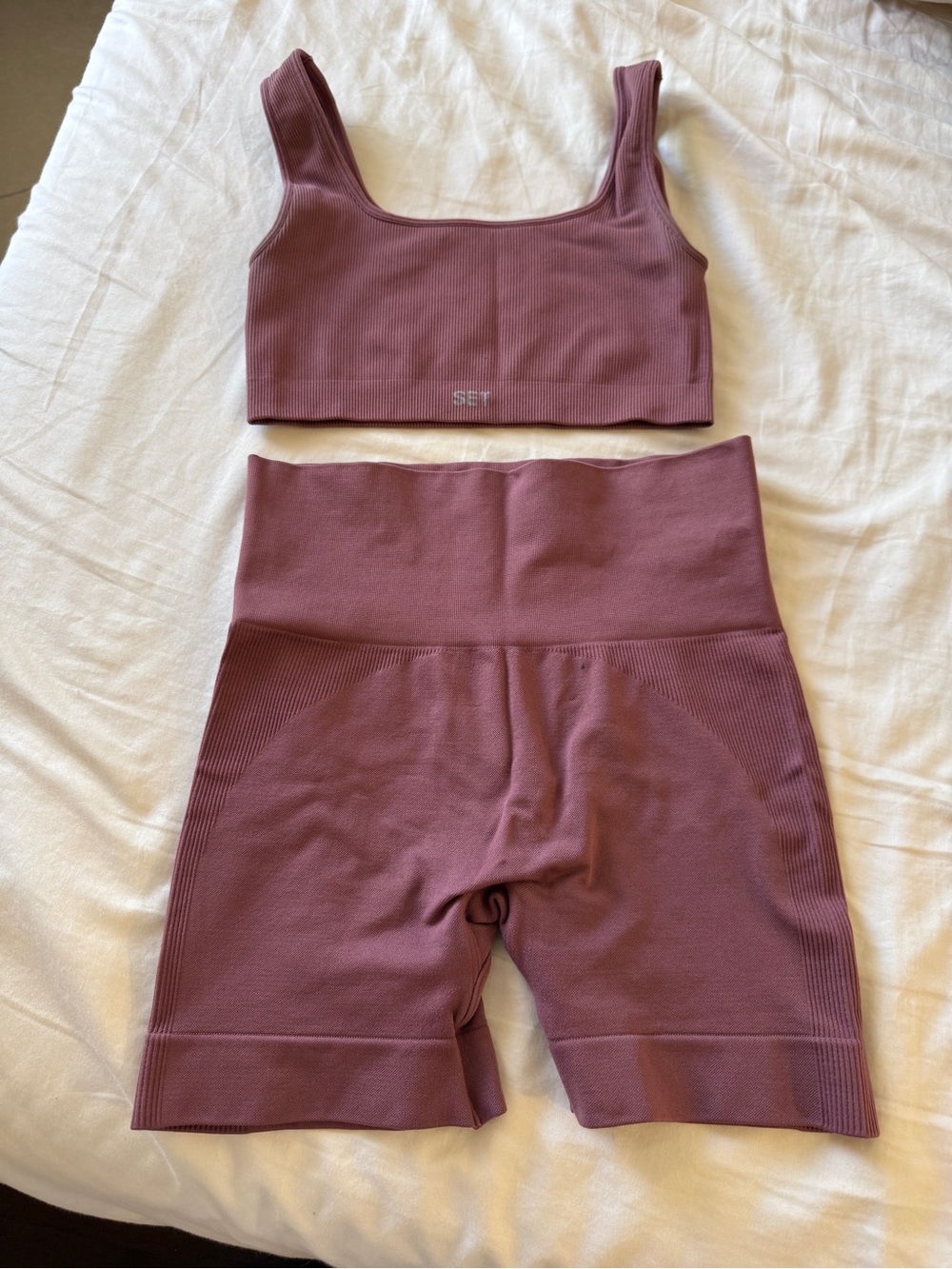 SET Active Shorts & top